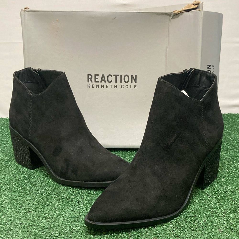 Kenneth Cole Reaction Suede Black Booties